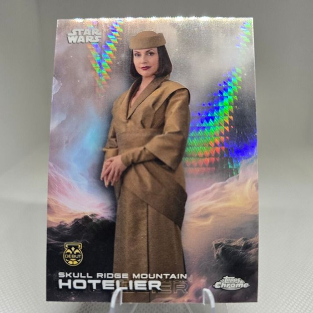 Skull Ridge Mountain Hotelier [Prism] #98 Star Wars 2025 Topps Chrome
